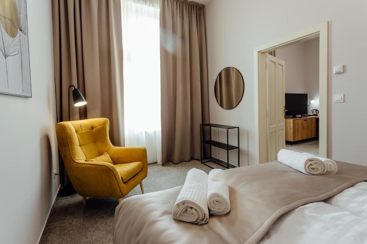 Boutique Hotel Siglisberg Stiavnicke Bane Bagian luar foto