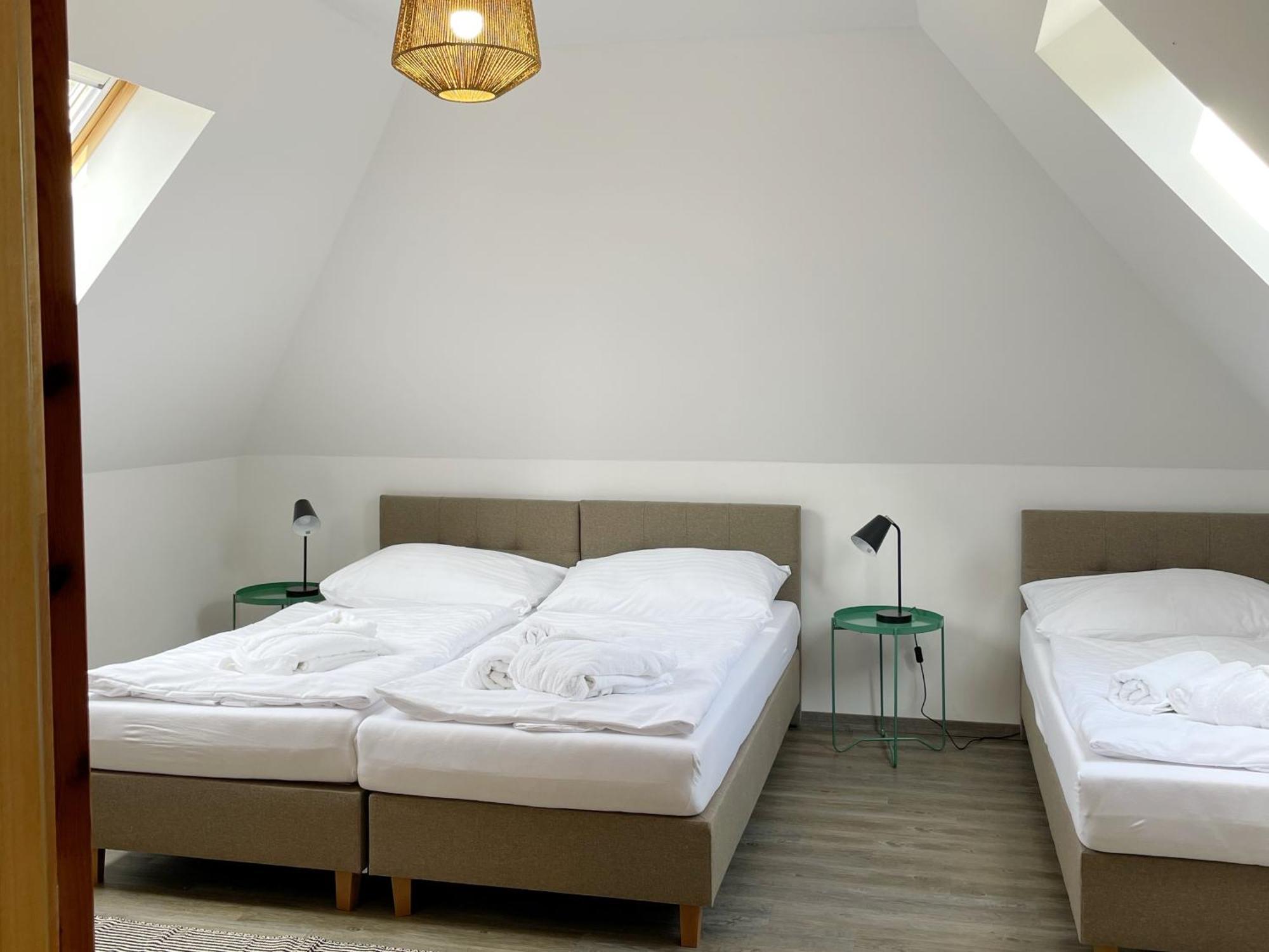 Boutique Hotel Siglisberg Stiavnicke Bane Bagian luar foto
