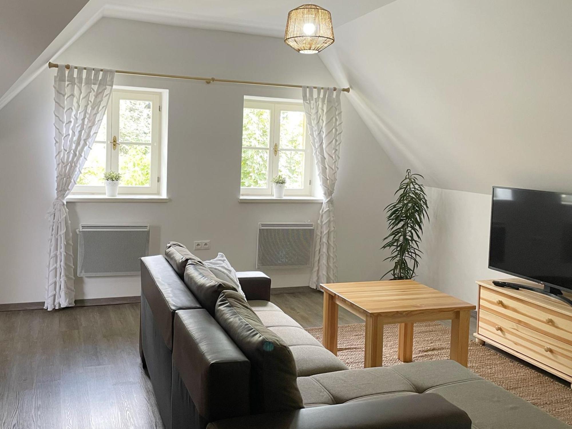 Boutique Hotel Siglisberg Stiavnicke Bane Bagian luar foto